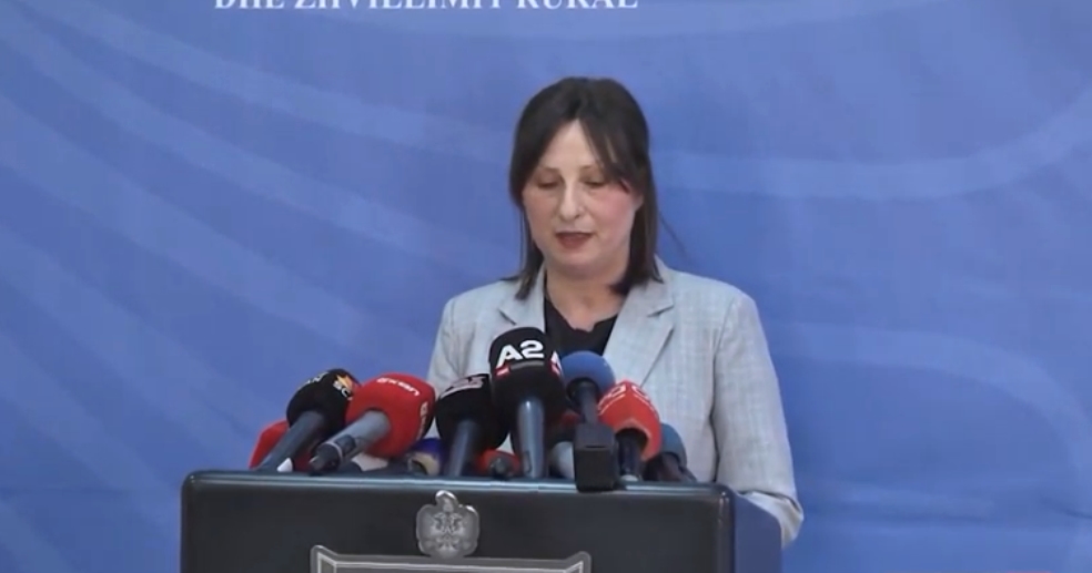 Tre vatra te gripit te shpendeve, Ministria e Bujqesise: Shtojme masat